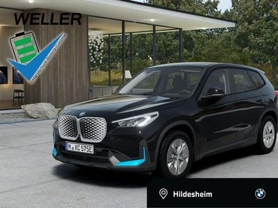 Schwarz (schwarz) Gebraucht 2023 BMW iX1 Performance SUV | 34.350 € (Superpreis)
