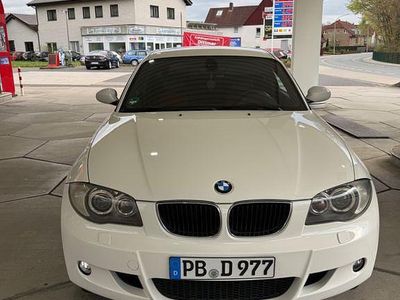 Gebraucht BMW 118 Performance 143 PS (105 kW) 2007 Weiß Kleinwagen