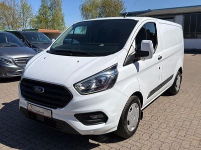 Usado Ford Transit Custom Trend 131 HP (96 kW) 2018 Branco Sedan