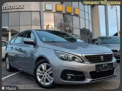 Usata Peugeot 308 SW Active 110 CV (80 kW) 2021 Grigio Station wagon