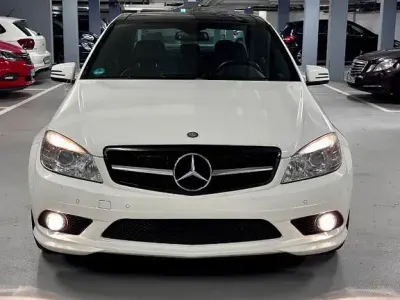 Gebraucht Mercedes C280 Avantgarde 231 PS (169 kW) 2008 Weiß Limousine