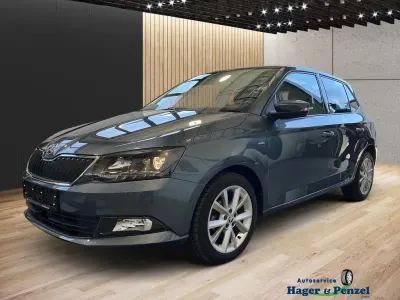 Używany Skoda Fabia Clever 101 KM (74 kW) 2018 Szary Sedan/Limuzyna