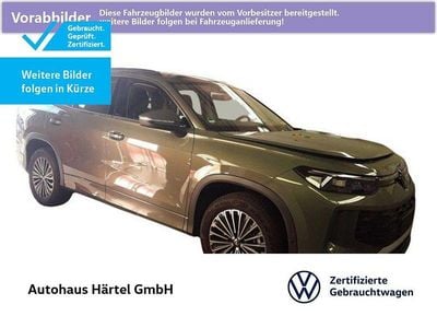 Cipressinogrün (green), metallic Gebraucht 2025 VW Tayron Life SUV | 37.800 €