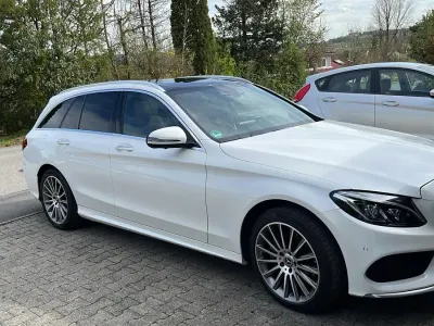 Gebraucht Mercedes C220 170 PS (125 kW) 2018 Weiß Kombi