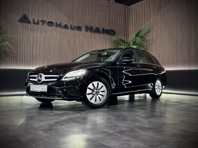 Gebraucht Mercedes C200 160 PS (117 kW) 2019 Schwarz Limousine
