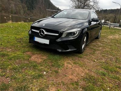 Mercedes CLA220