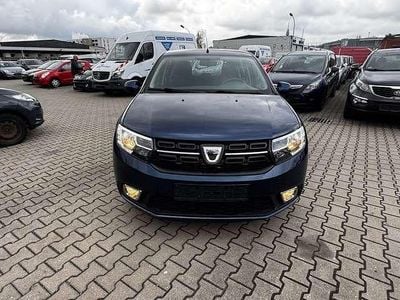 Gebraucht Dacia Sandero Lauréate 90 PS (66 kW) 2017 Blau cosmos Kleinwagen