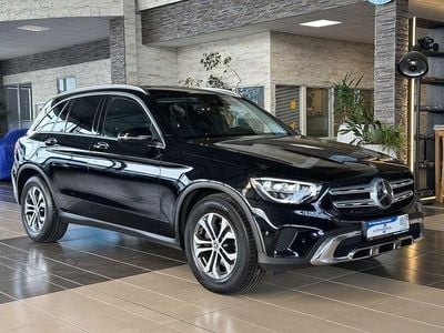 Gebraucht Mercedes GLC200 163 PS (119 kW) 2021 Schwarz SUV