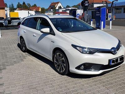 Toyota Auris Touring Sports