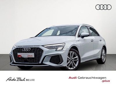 Gebraucht Audi A3 S-Line 204 PS (150 kW) 2024 Gletscherweiß metallic Limousine