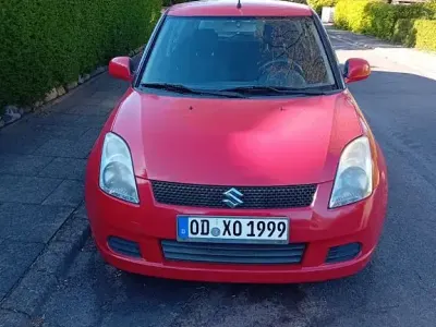 Gebraucht Suzuki Swift Club 75 PS (55 kW) 2008 Rot Kleinwagen