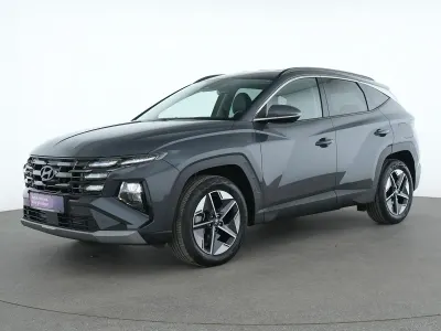 Gebraucht Hyundai Tucson 160 PS (117 kW) 2025 Ecotronic grey SUV