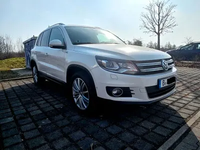 Second-hand VW Tiguan Life 179 CP (131 kW) 2013 Alb SUV