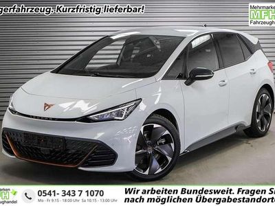 Nevada white metallic (2y) Neu 2025 Cupra Born e-Boost Kleinwagen | 32.790 € (Guter Preis)