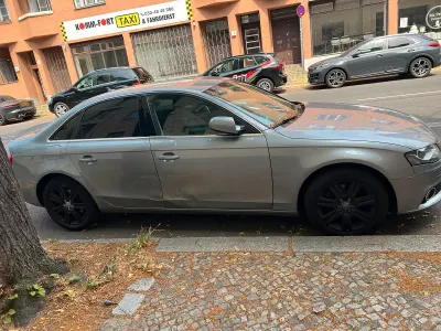 Gebraucht Audi A4 160 PS (117 kW) 2011 Limousine