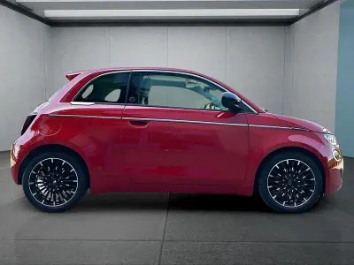 Neu Fiat 500 La Prima 65 PS (47 kW) 2026 Rot Kleinwagen