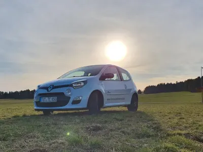 Używany Renault Twingo Initiale Paris 75 KM (55 kW) 2014 Biały Hatchback
