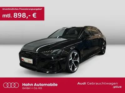Gebraucht Audi RS4 Ambiente 450 PS (330 kW) 2023 Mythosschwarz metallic Kombi