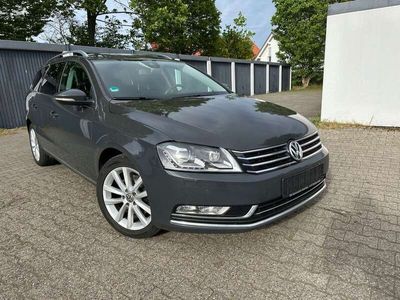 gebraucht VW Passat Variant 2.0 TDI DSG BlueMotion Technology Highline