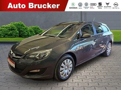 Usata Opel Astra Edition 120 CV (88 kW) 2014 Grigio Station wagon