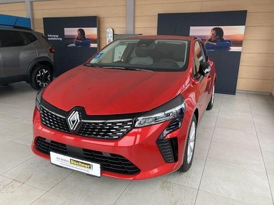 Rot Gebraucht 2024 Renault Clio V Evolution Limousine | 18.490 € (Fairer Preis)