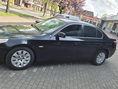 Gebraucht BMW 520 170 PS (125 kW) 2004 Schwarz Limousine