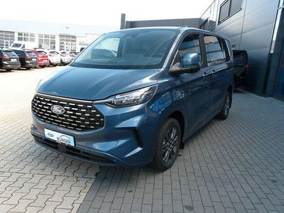 Nuova Ford Tourneo Titanium 170 CV (125 kW) 2026 Blu Monovolume