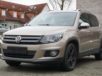 gebraucht VW Tiguan Lounge Sport & Style BMT 1.4 TSI