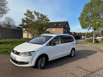 Usata VW Sharan 170 CV (125 kW) 2012 Bianco Monovolume