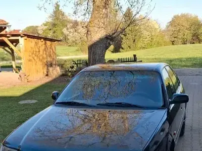 Usata Audi A6 140 CV (102 kW) 1997 Verde Berlina