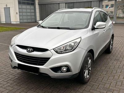Gebraucht Hyundai ix35 Edition 136 PS (100 kW) 2014 Silber SUV