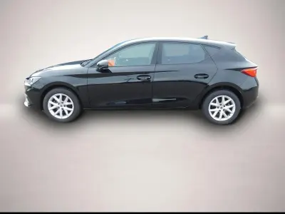 Gebraucht Seat Leon Style 110 PS (80 kW) 2024 Manufacturer Limousine