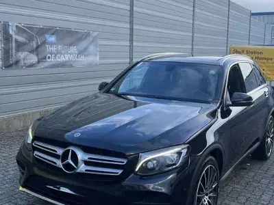 Gebraucht Mercedes GLC220 AMG line 170 PS (125 kW) 2017 Schwarz SUV