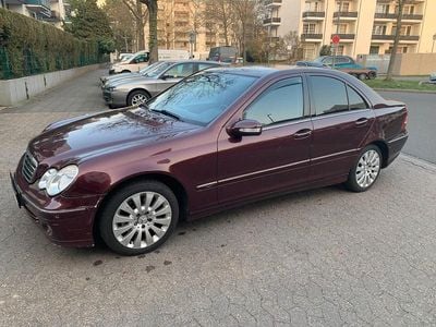 Brugt Mercedes C220 Avantgarde 150 HK (110 kW) 2006 Rød Sedan
