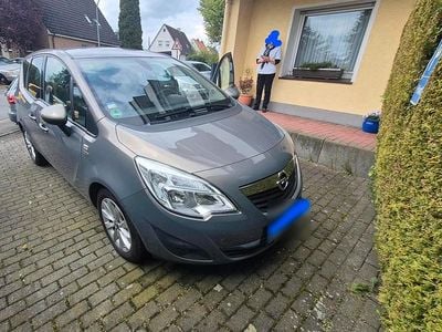 Usata Opel Meriva 2013 Grigio Monovolume