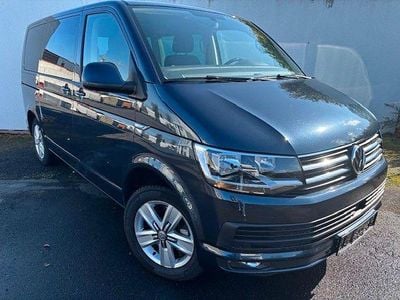 Gebraucht VW Multivan Comfortline 204 PS (150 kW) 2017 Blau Van / Kleinbus