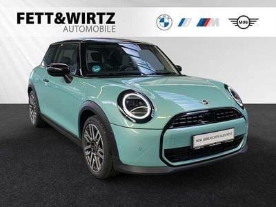 Ocean wave green metallic Gebraucht 2024 Mini Cooper Kleinwagen | 23.490 € (Superpreis)