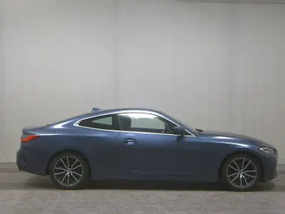 Gebraucht BMW 420 Sport Line 190 PS (139 kW) 2021 Arctic race blue metallic (metallic) Coupé