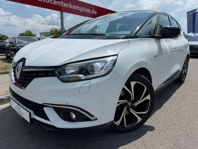 Używany Renault Scénic IV Bose Edition 140 KM (102 kW) 2019 Biały Minivan