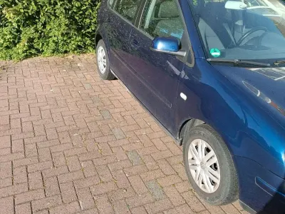 Gebraucht VW Polo 2004 Blau Kleinwagen