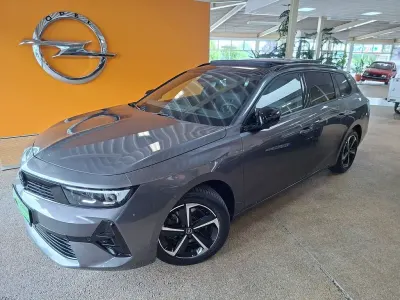 Gebraucht Opel Astra 131 PS (96 kW) 2025 Grau Kleinwagen