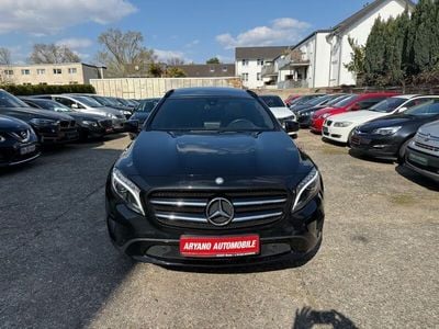 Mercedes GLA200