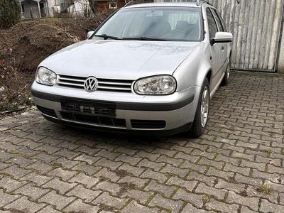 Silber Gebraucht 2004 VW Golf IV Kombi | 899 € (Fairer Preis)