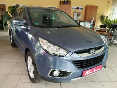 Gebraucht Hyundai ix35 Edition 135 PS (99 kW) 2012 Blau SUV