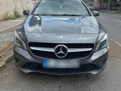 Mercedes CLA200