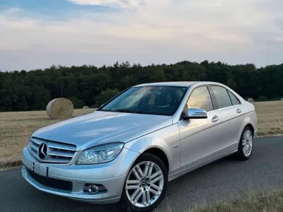 Gebraucht Mercedes C180 Avantgarde 150 PS (110 kW) 2010 Silber Limousine