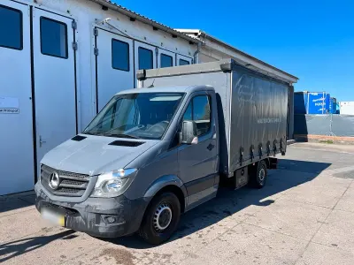 Second-hand Mercedes Sprinter 143 CP (105 kW) 2018 Gri Van