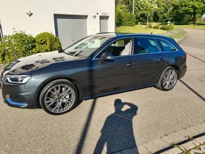 Gebraucht Audi A4 S-Line 204 PS (150 kW) 2021 Grau Kombi