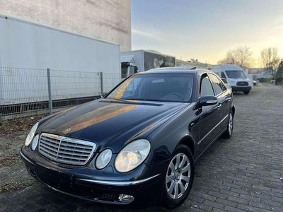 Gebraucht Mercedes E320 Elegance 224 PS (164 kW) 2003 Schwarz Limousine