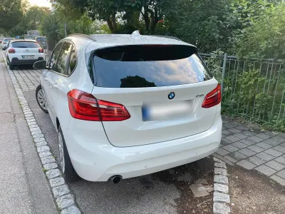 Gebraucht BMW 218 140 PS (102 kW) 2016 Weiß Kombi